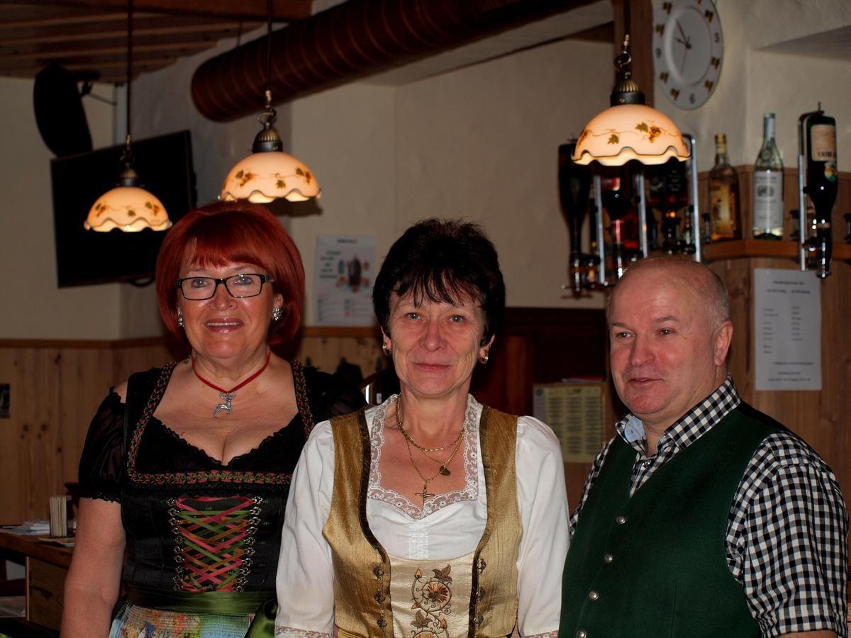 Zum Schiffmeister Wesenufer Luaran gambar